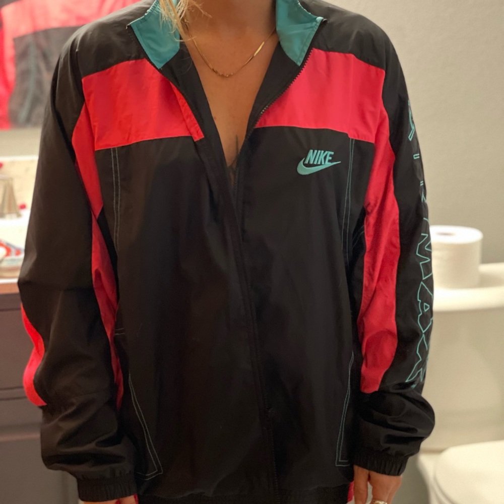 Nike Zip Up Wind Breaker